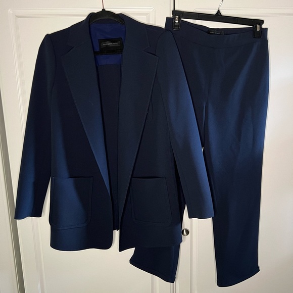 Marie Saint Pierre Suit Set - Picture 1 of 16